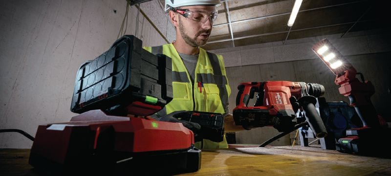 Li-ion battery safety training On-site training covering safer handling of Li-ion batteries during construction work